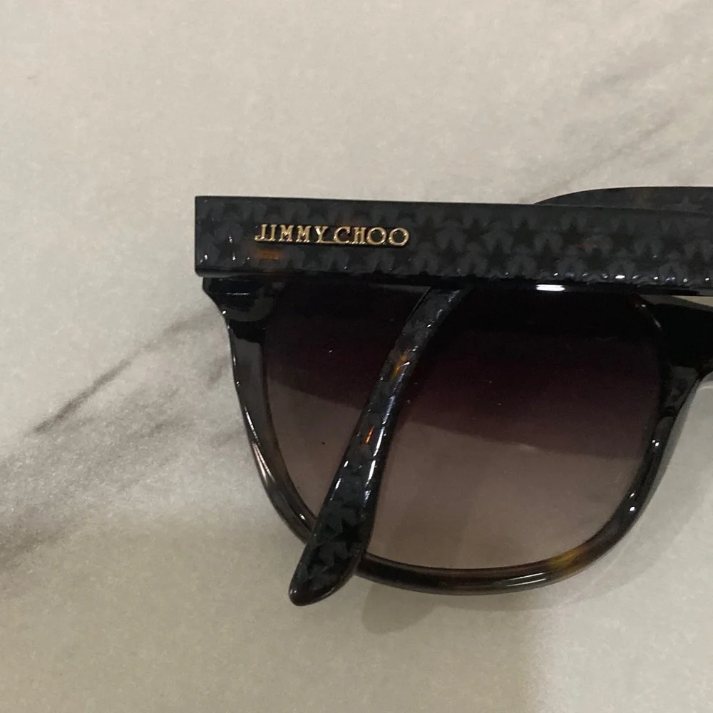 Classic Women's Tortoiseshell Sunglasses - Brown Lenses